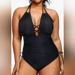 Aqua Eve Women's Plus Size Swimsuit